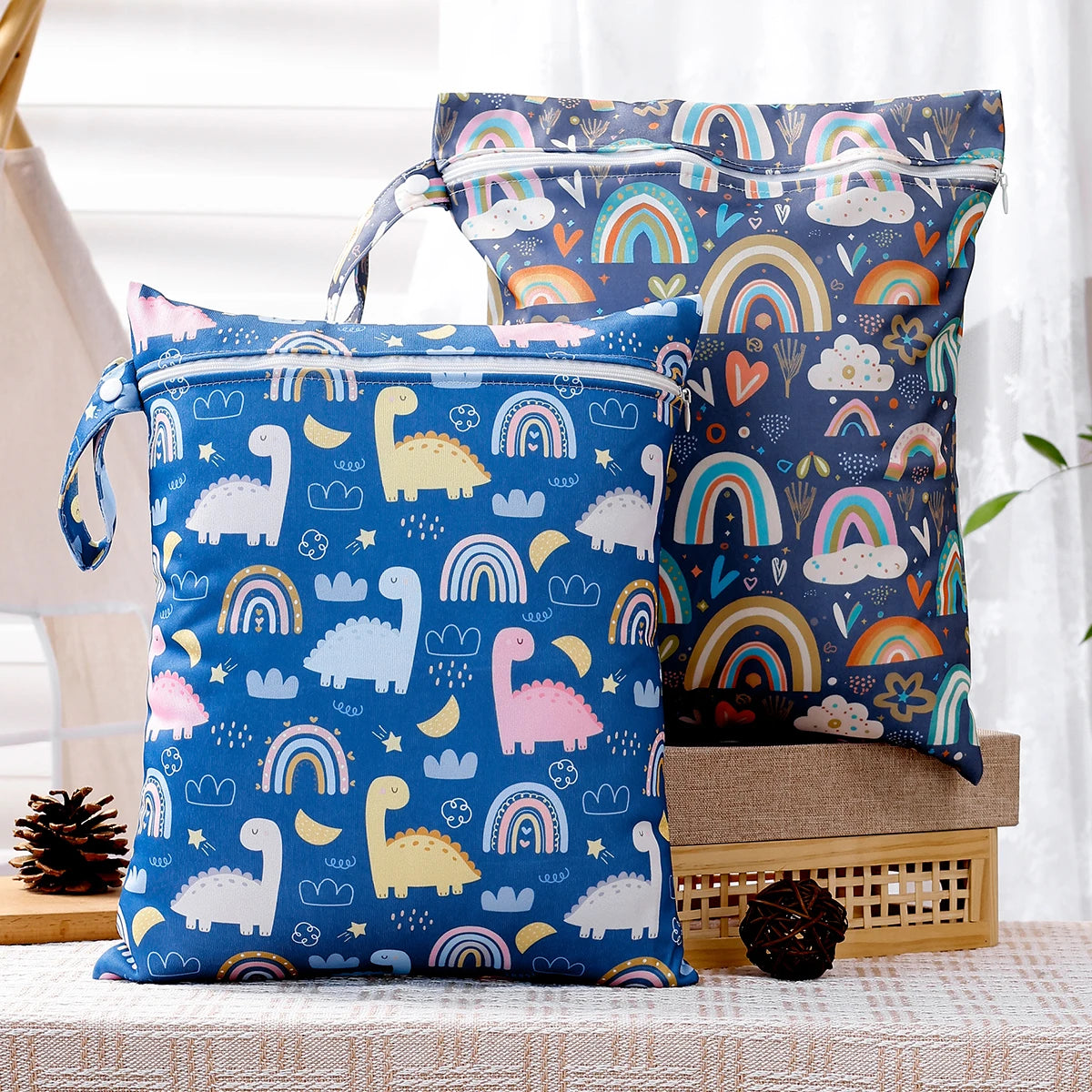 1Pc 26*36Cm Wet Dry Bags Waterproof Reusable Zippered Pockets Cloth Diaper Travel Beach Pool Wet Bags for Swimsuits