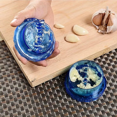 1/2Pcs Manual Portable Garlic Crusher - Twist Kitchen Gadget for Crushing Garlic and Ginger, Easy to Use and Clean