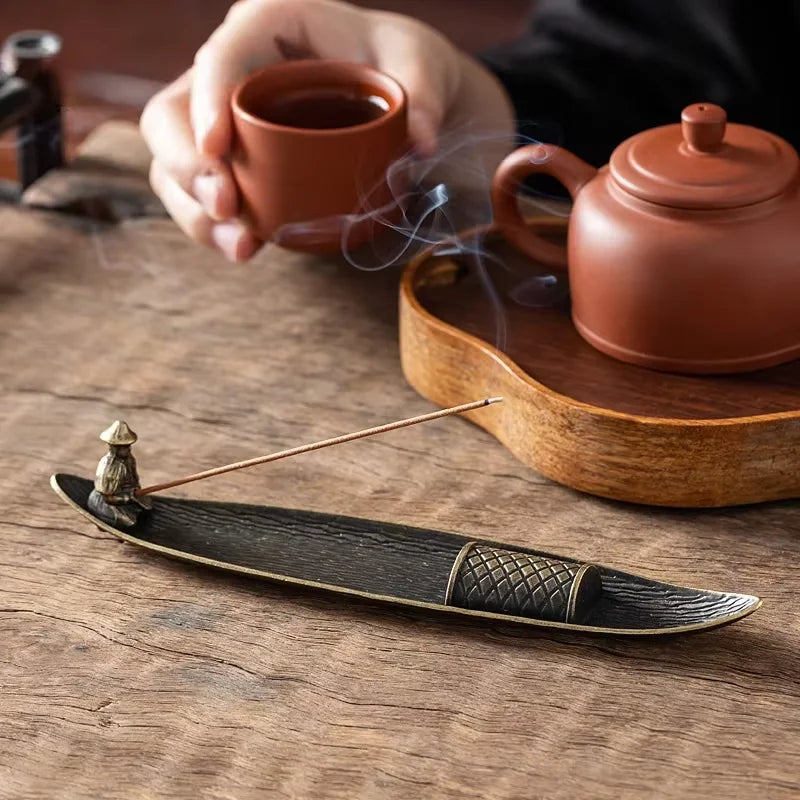 Creative Incense Holder Boat Fishing Men Insence Burner Sandalwood Incense Sticks Burners Aromatherapy Ornament Tea Room Decor